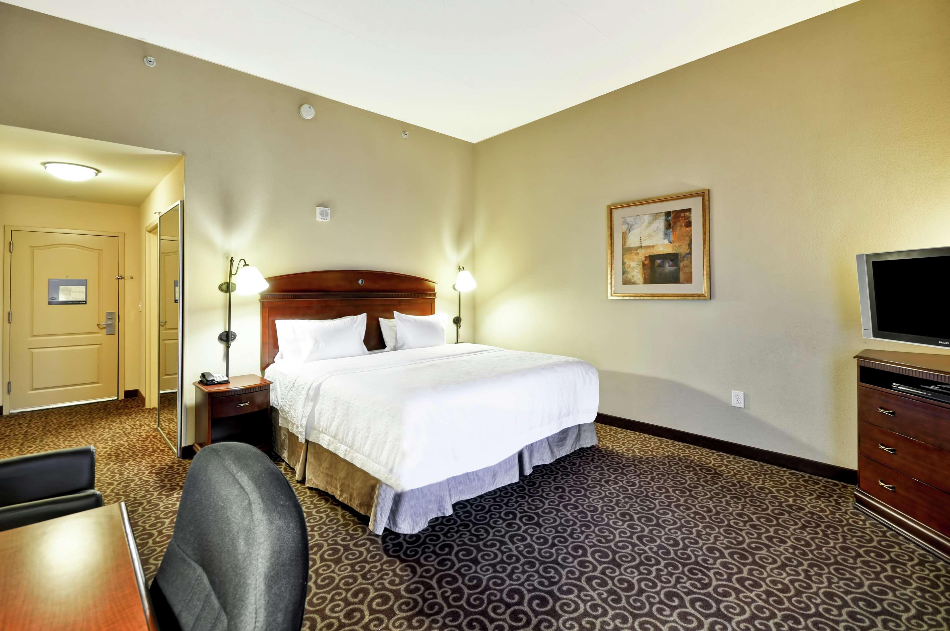 Hampton Inn And Suites Φρέντερικσμπεργκ Εξωτερικό φωτογραφία