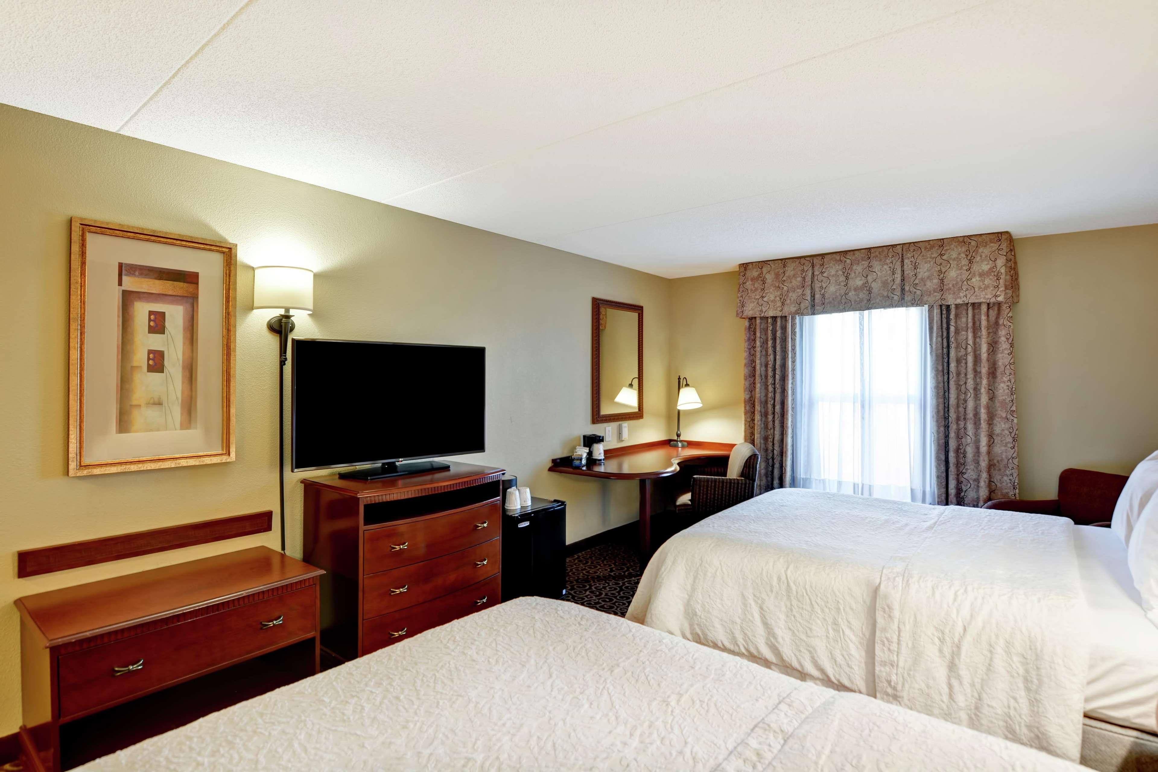 Hampton Inn And Suites Φρέντερικσμπεργκ Εξωτερικό φωτογραφία