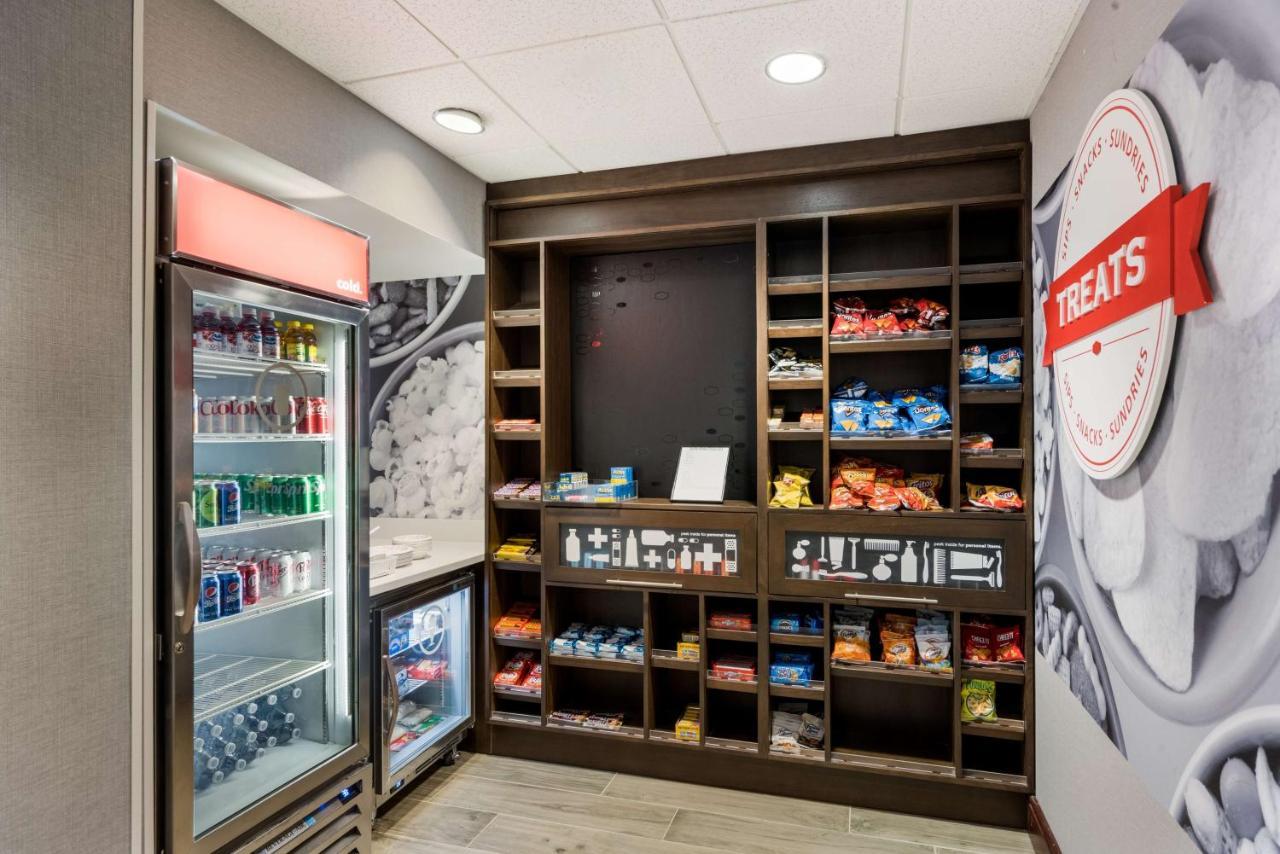 Hampton Inn And Suites Φρέντερικσμπεργκ Εξωτερικό φωτογραφία