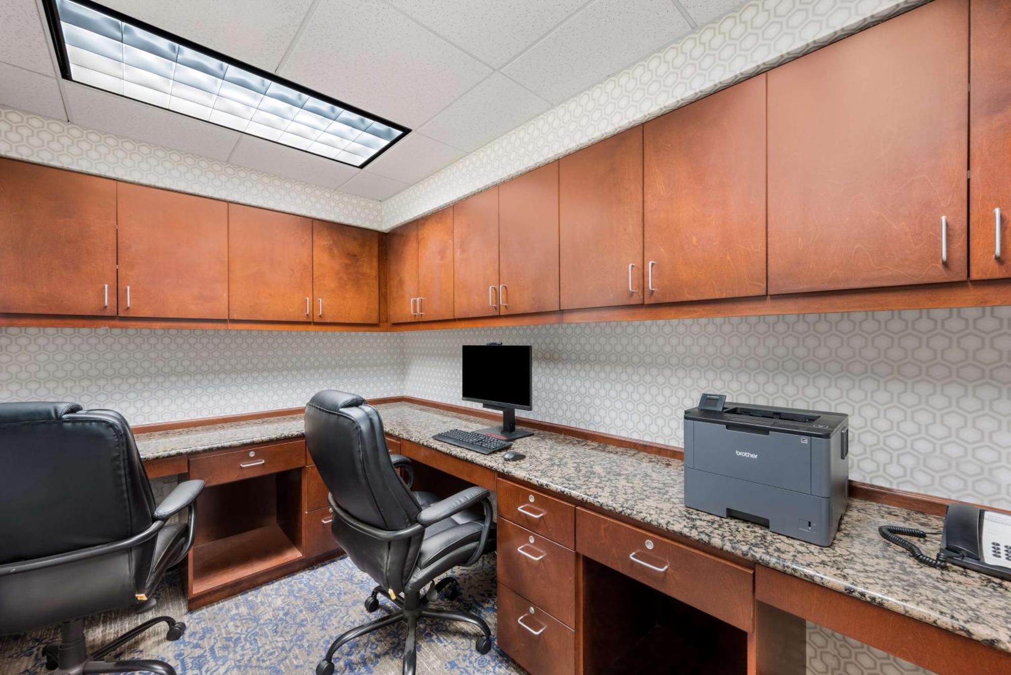 Hampton Inn And Suites Φρέντερικσμπεργκ Εξωτερικό φωτογραφία